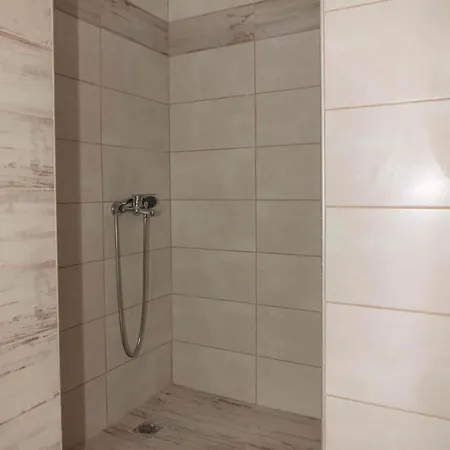 For Rent Hermanos Hotel